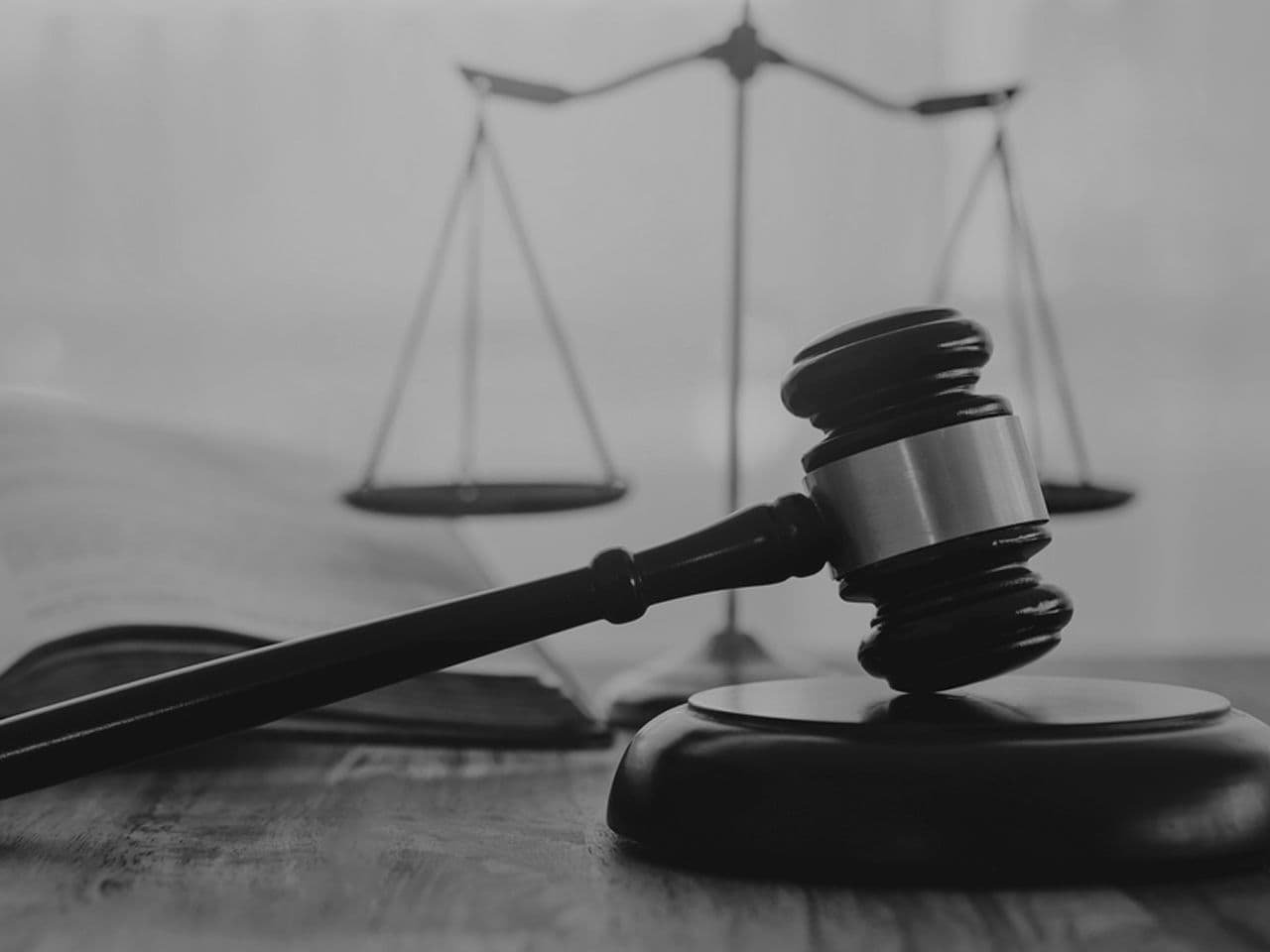 Закон на вашей стороне: как вернуть деньги за навязанные услуги при покупке авто